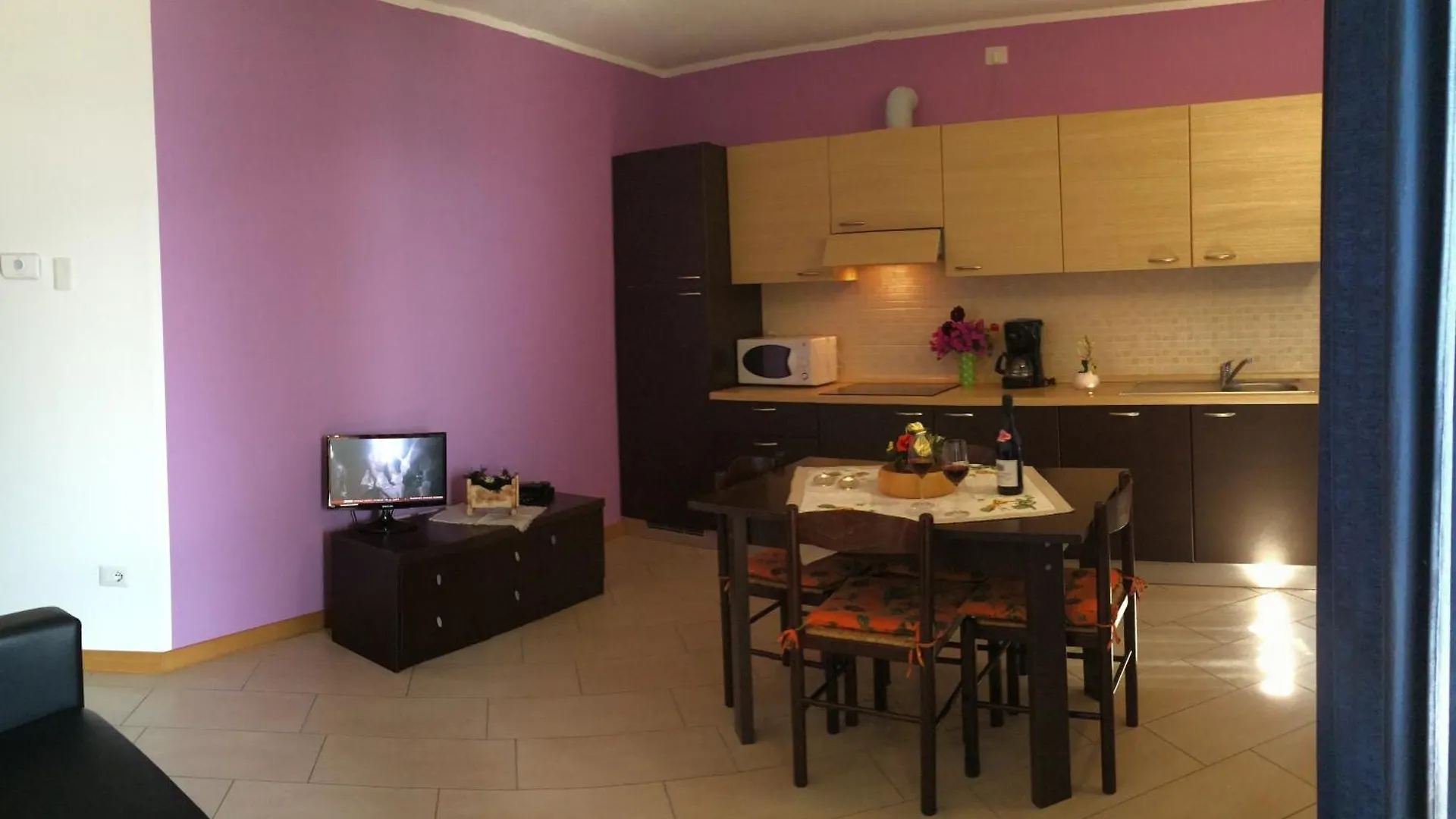 Residence Le Azalee & Spa Vercana Apartment