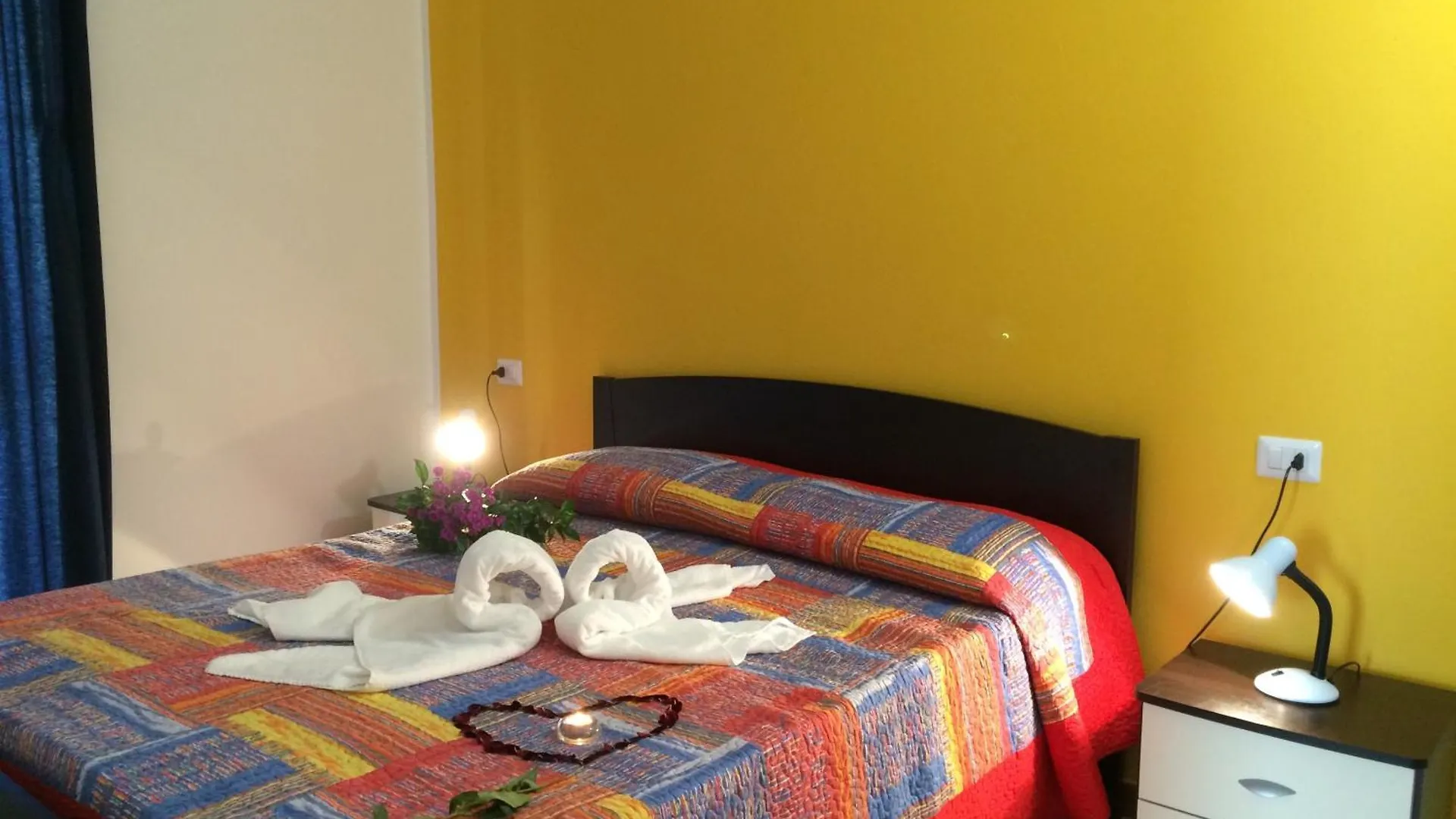 Residence Le Azalee & Spa Vercana Apartment