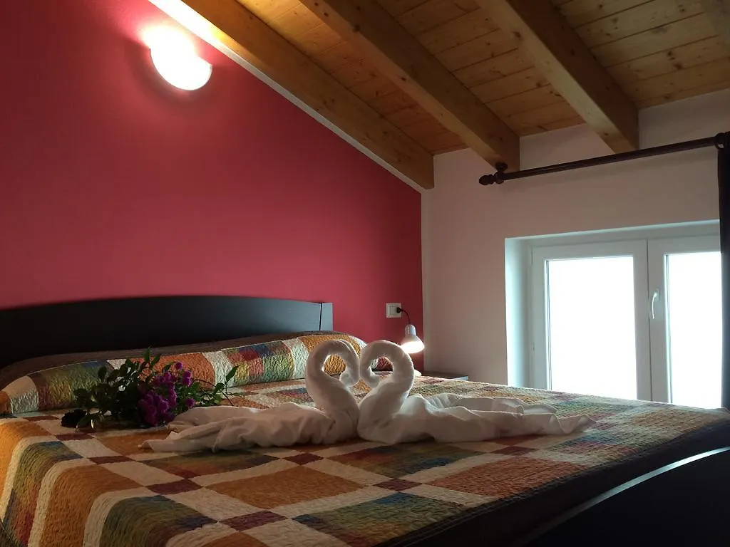 Appartamento Residence Le Azalee&SPA Vercana Italia