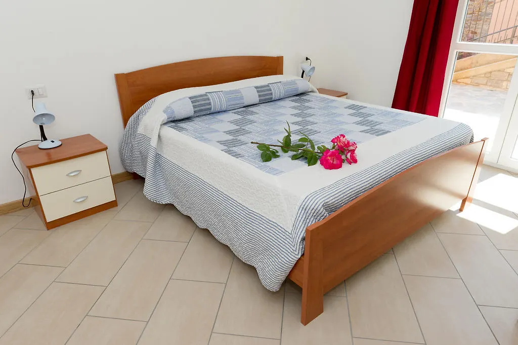 Residence Le Azalee&SPA Vercana